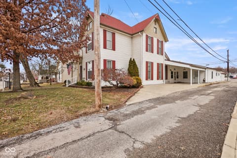 Photo of 740 E Washington Street, Martinsville, IN