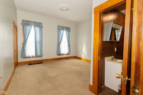 Photo of 636 S Obrien Street, Seymour, IN