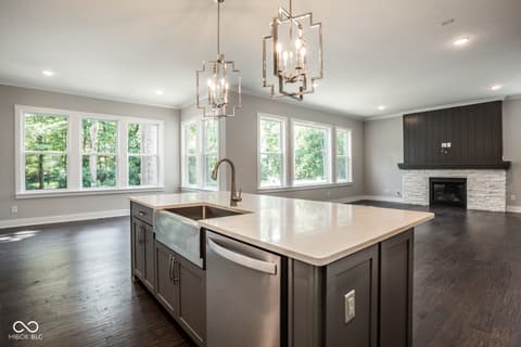 Photo of 577 Foxboro Drive, Avon, IN