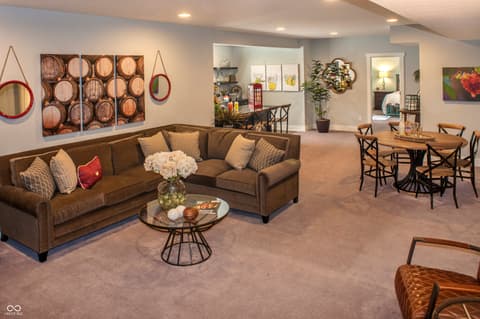 Photo of 577 Foxboro Drive, Avon, IN