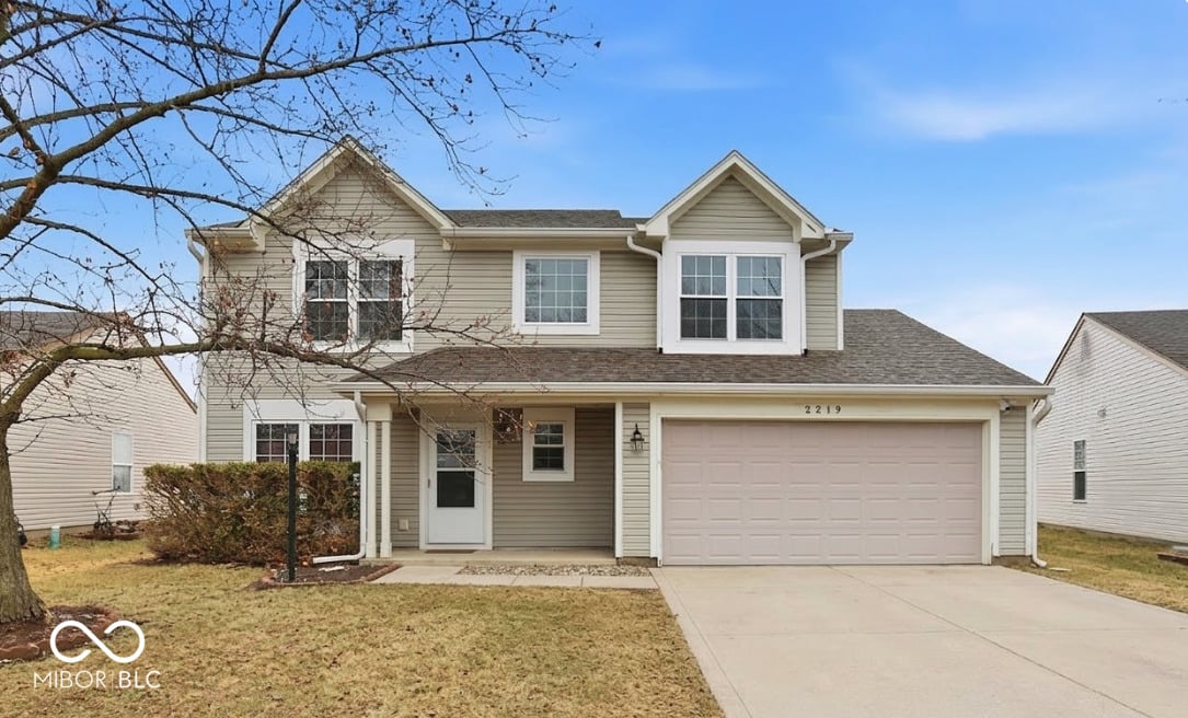 Photo of 2219 Rolling Oak Drive, Indianapolis, IN