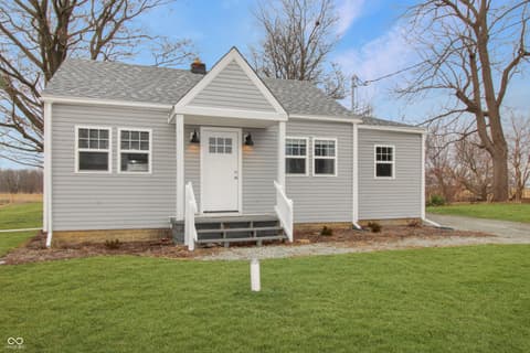 8290 E Us Highway 40