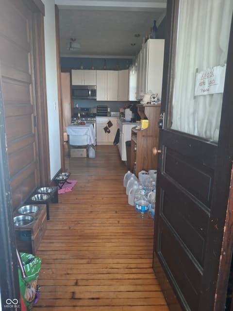 Kitchen at 102 N Warren Street, West Lebanon, IN