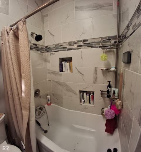 Bathroom at 102 N Warren Street, West Lebanon, IN