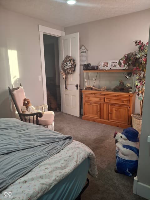 Bedroom at 102 N Warren Street, West Lebanon, IN