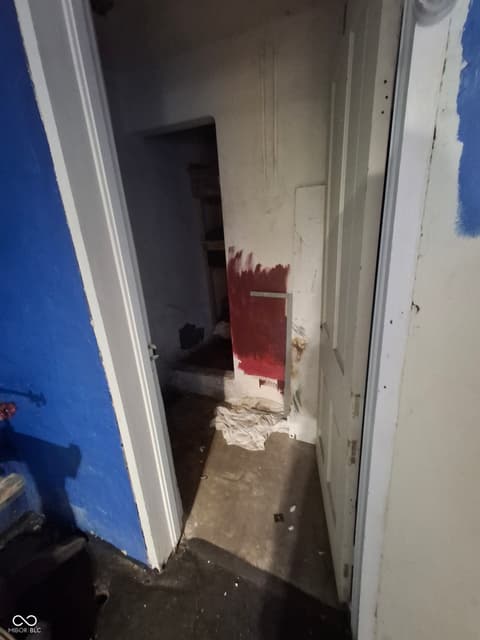 Basement at 102 N Warren Street, West Lebanon, IN