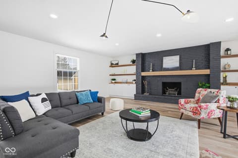 Photo of 310 Terrace Lane, Lebanon, IN