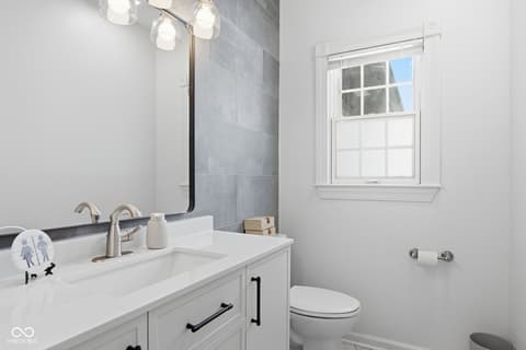 Photo of 310 Terrace Lane, Lebanon, IN