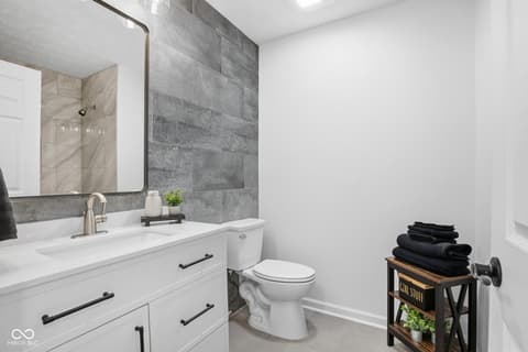 Photo of 310 Terrace Lane, Lebanon, IN