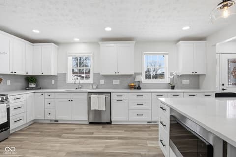 Photo of 310 Terrace Lane, Lebanon, IN