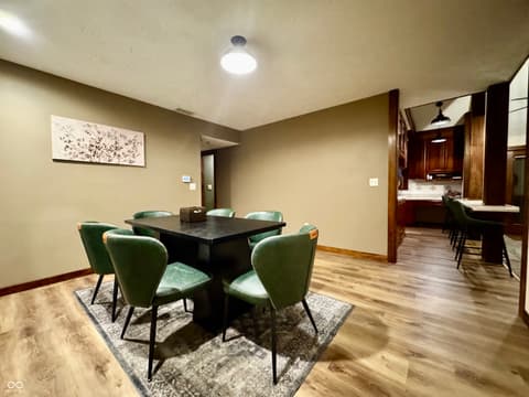 Photo of 560 Sir Lancelot Drive, Seymour, IN