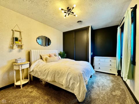 Photo of 560 Sir Lancelot Drive, Seymour, IN