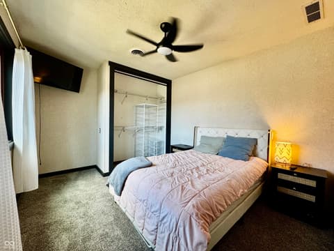 Photo of 560 Sir Lancelot Drive, Seymour, IN