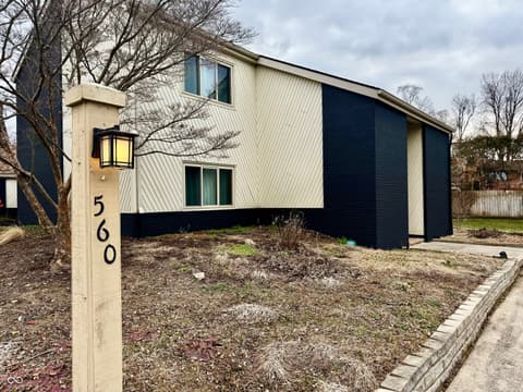 Photo of 560 Sir Lancelot Drive, Seymour, IN