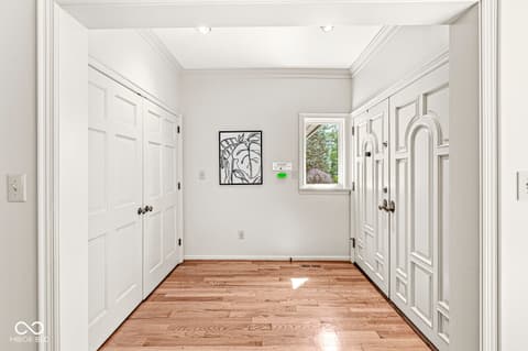 Photo of 3748 Bay Road South Drive, Indianapolis, IN