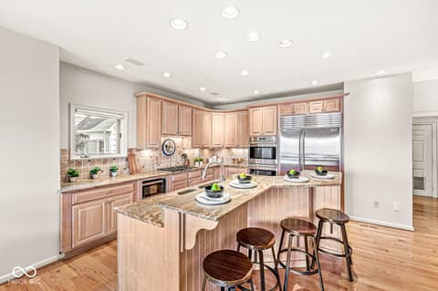 Photo of 3748 Bay Road South Drive, Indianapolis, IN