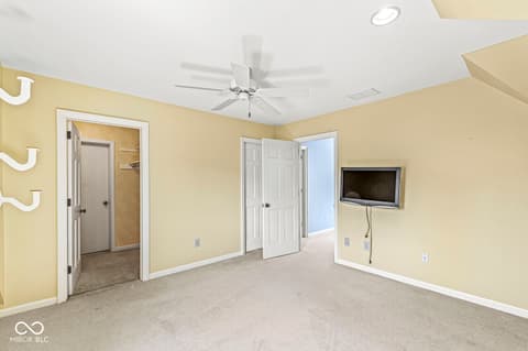 Photo of 3748 Bay Road South Drive, Indianapolis, IN