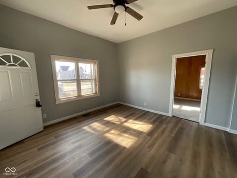 Photo of 577 E Blue Street, Montezuma, IN