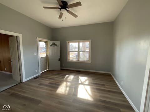 Photo of 577 E Blue Street, Montezuma, IN