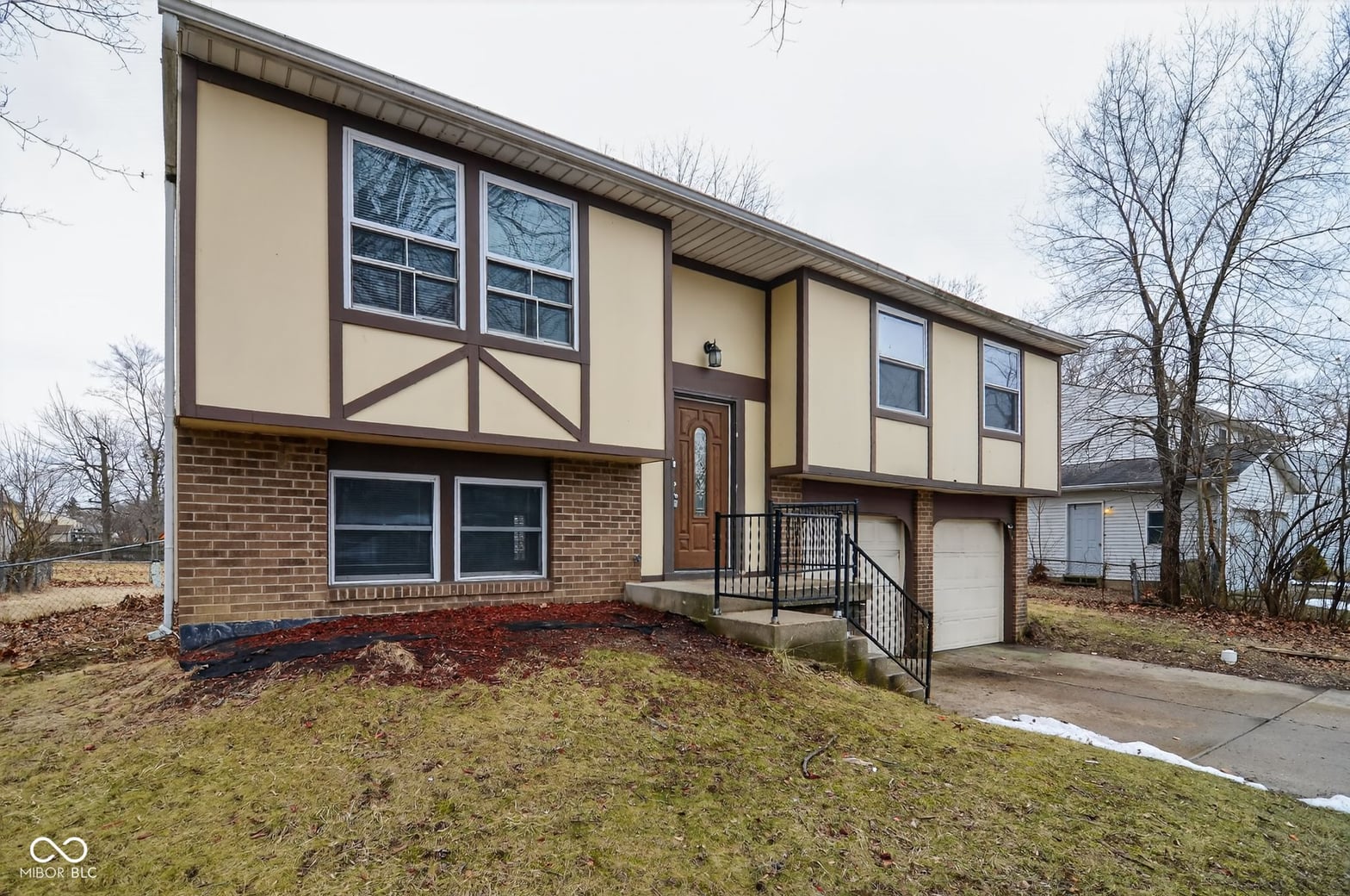 Photo of 10419 Mercury Drive, Indianapolis, IN