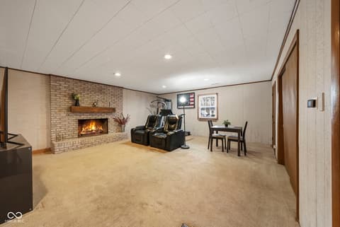 Photo of 53 E Antler Drive, Terre Haute, IN