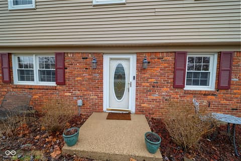 Photo of 53 E Antler Drive, Terre Haute, IN