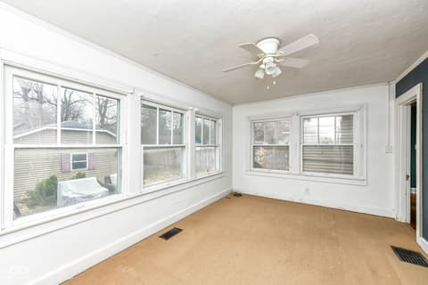 Photo of 621 Kessler Boulevard East Drive, Indianapolis, IN