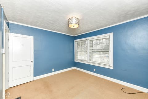 Photo of 621 Kessler Boulevard East Drive, Indianapolis, IN
