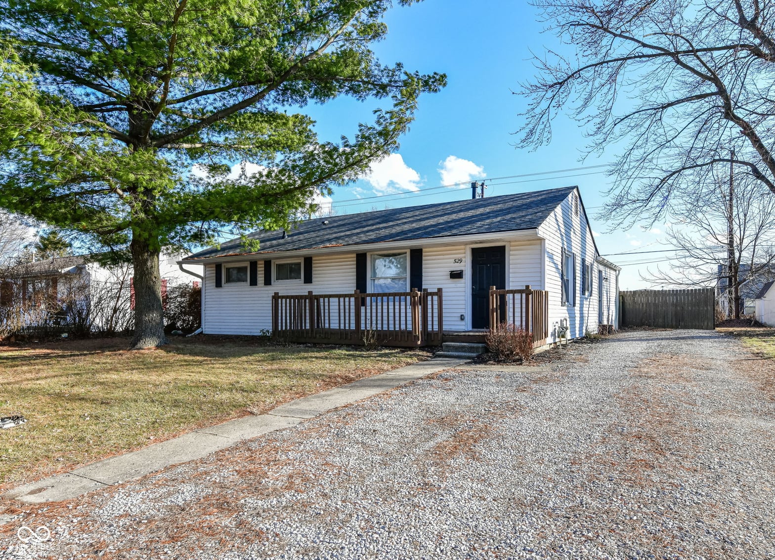 Photo of 529 Maple Lane, Brownsburg, IN
