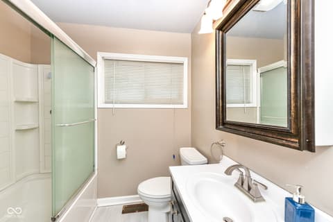 Photo of 529 Maple Lane, Brownsburg, IN