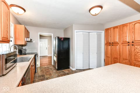 Photo of 529 Maple Lane, Brownsburg, IN