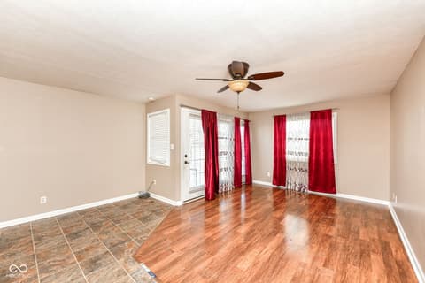 Photo of 529 Maple Lane, Brownsburg, IN