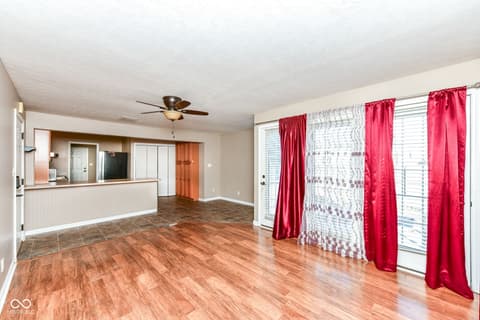 Photo of 529 Maple Lane, Brownsburg, IN