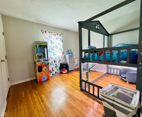 Photo of 1177 W Curry Road, Greenwood, IN