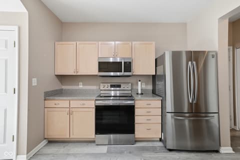 Photo of 2380 Colfax Lane, Indianapolis, IN