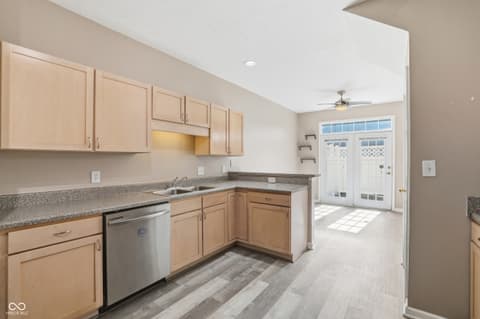 Photo of 2380 Colfax Lane, Indianapolis, IN