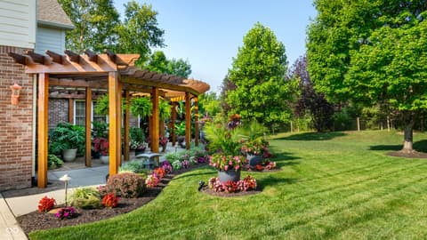 Yard at 7635 Old Hickory Court, Indianapolis, IN