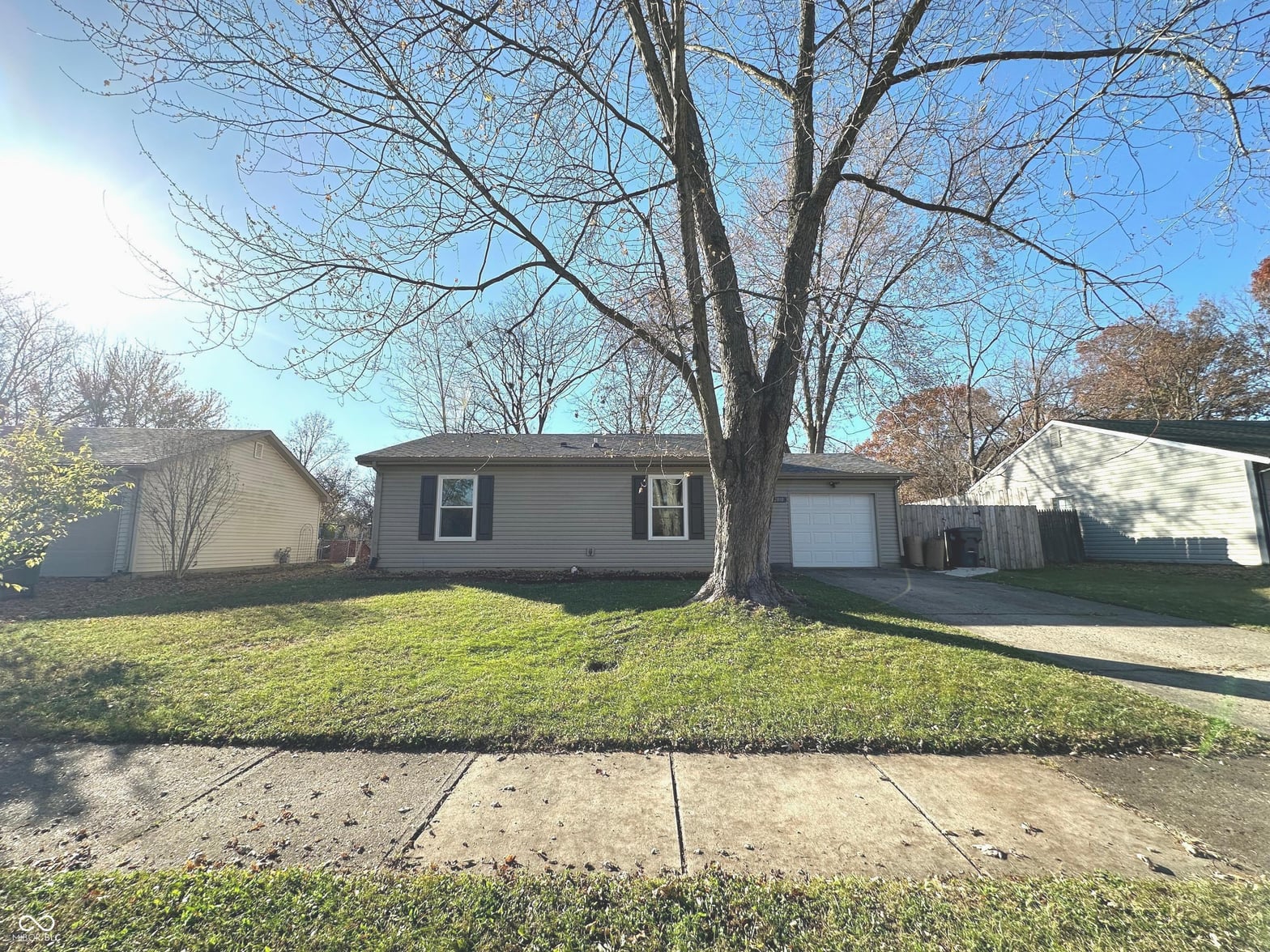 Photo of 2810 Heatherlea Drive, Indianapolis, IN