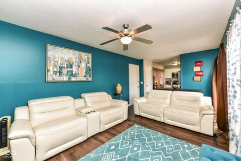 Photo of 10626 E Creekside Woods Drive, Indianapolis, IN