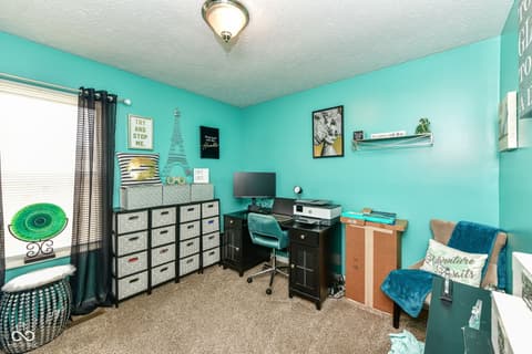 Photo of 10626 E Creekside Woods Drive, Indianapolis, IN