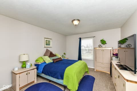 Photo of 10626 E Creekside Woods Drive, Indianapolis, IN