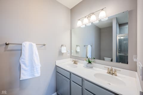 Photo of 1565 Sadler Way, Avon, IN