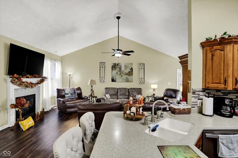 Photo of 1502 Sutton Street, Alexandria, IN