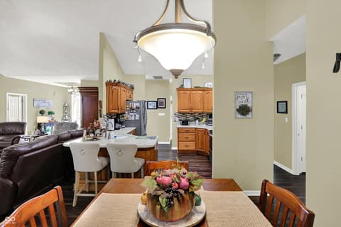 Photo of 1502 Sutton Street, Alexandria, IN