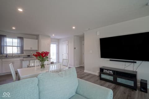 Living room at 874 Black Rock Circle, Lebanon, IN