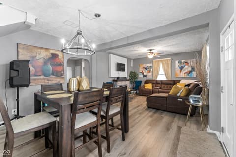 Photo of 345 Congress Avenue, Indianapolis, IN