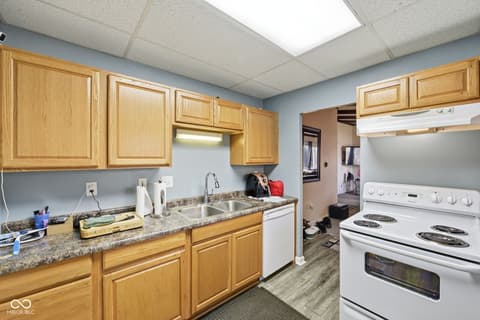 Kitchen at 153 Parkview Drive, Whiteland, IN