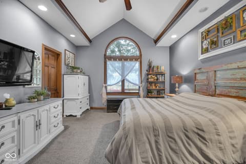 Photo of 5127 Copperwood Drive, Greenwood, IN