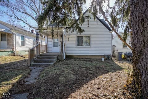 3919 E 34th Street