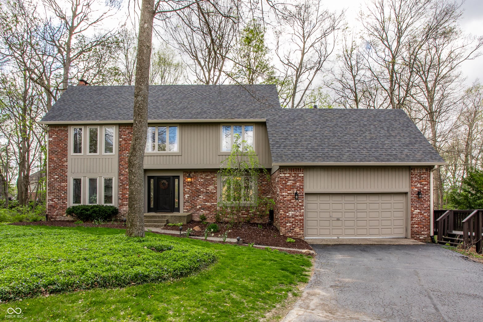 Front exterior at 7370 Oakland Hills Circle, Indianapolis, IN